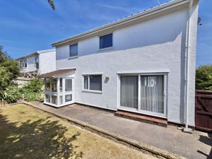 Photo 24- click for photo gallery